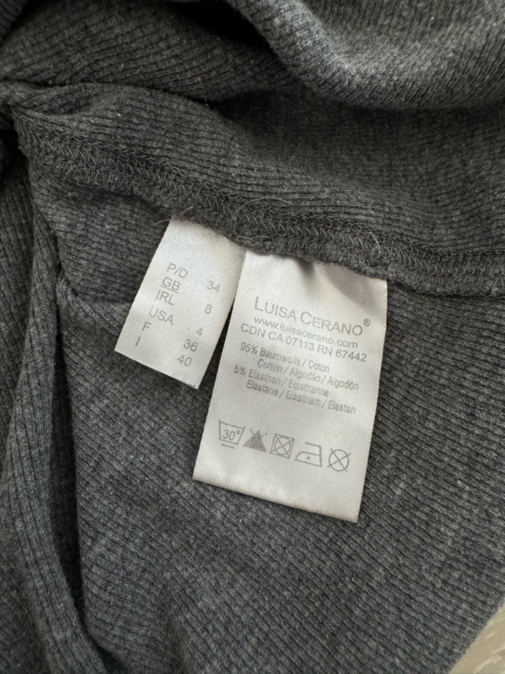 Luisa Cerano Gray Ribbed Scoop Tank Top with Gold Glitter Detailing - Size 4US - Picture 8 of 9